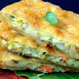Salty Mutabbaq with Cheese